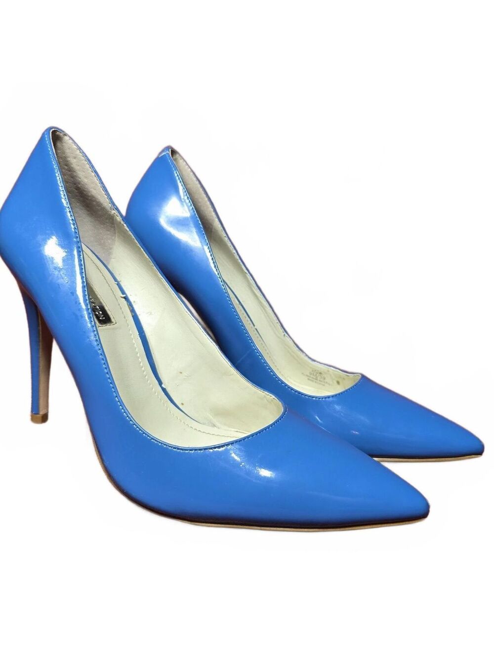 BCBG Max Azria patent leather blue pointed toe pumps size 9M